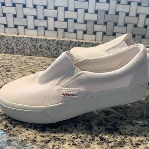 White Superga platform slide on sneakers! Worn a few times, good condition.